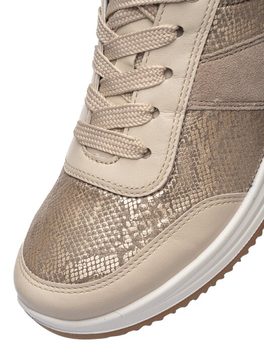 ARA OSAKA BEJE C/ COBRA